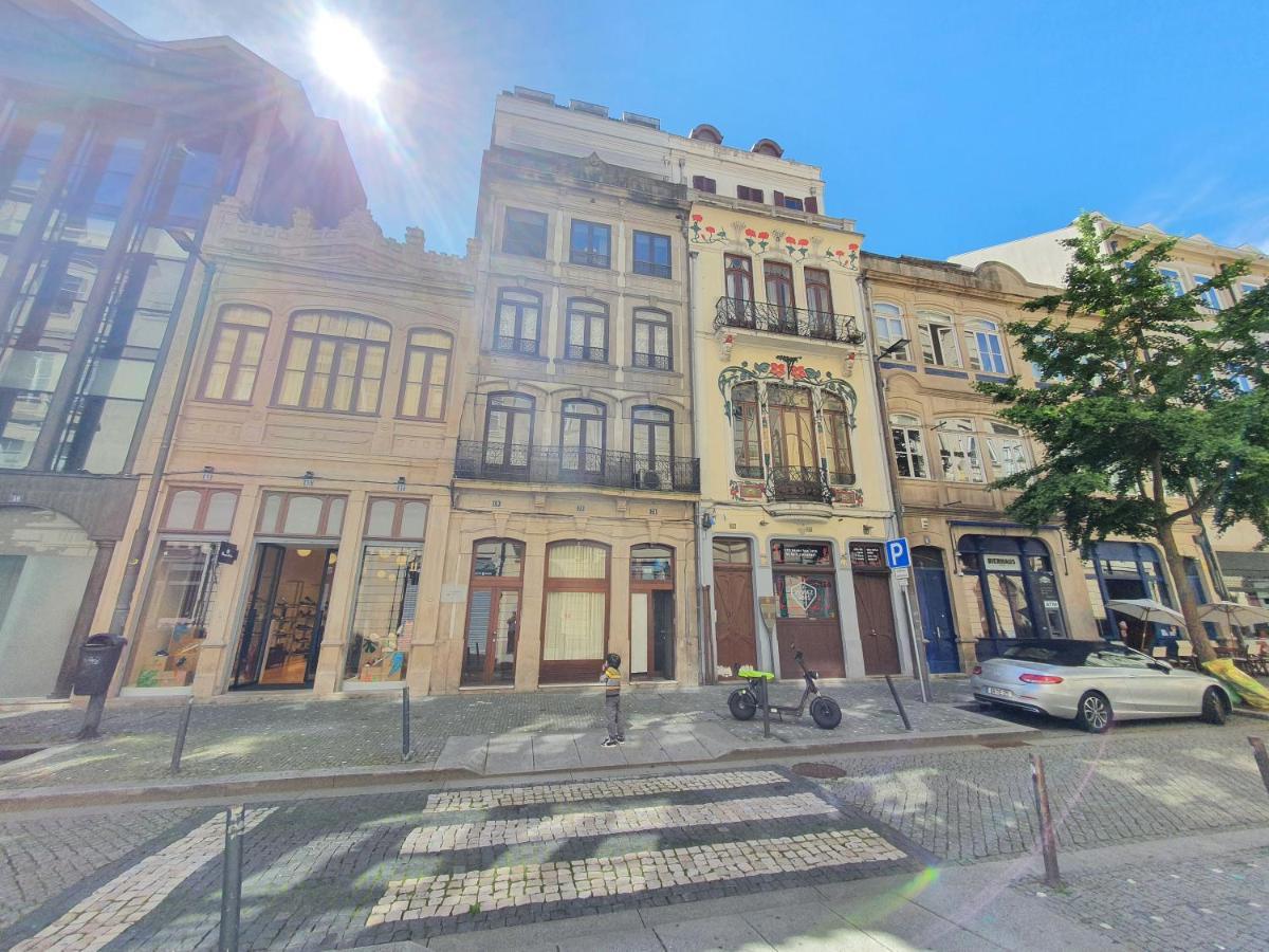Santoporto Clerigos Exterior photo